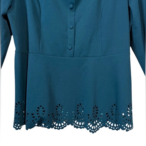 NWOT, BloomChic, Teal Plus-Size Blouse With Cut-Out Hem, 18W-20W - Picture 4 of 7